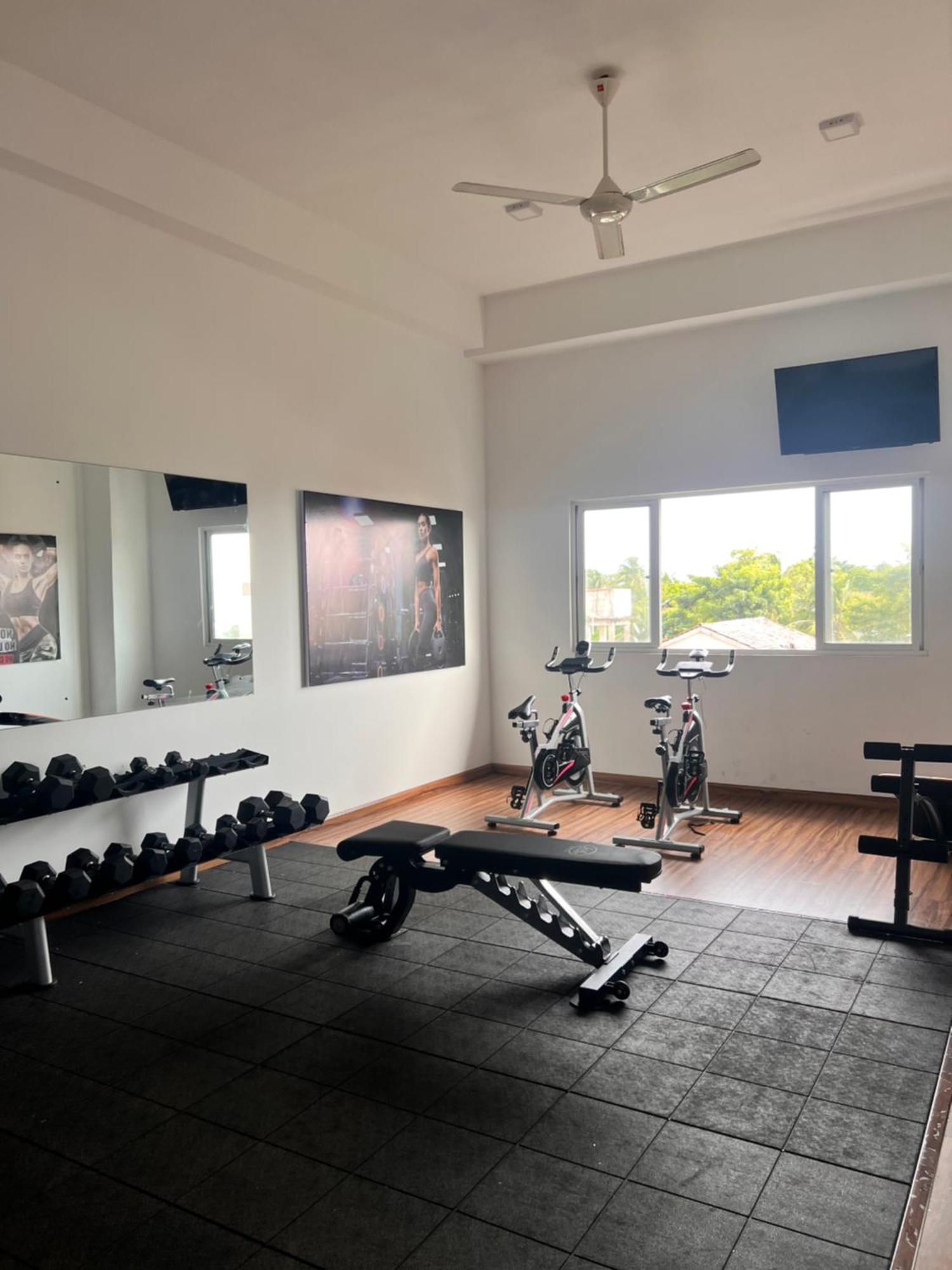 Ocean Breeze Negombo- Tidesend Luxury Beach Apartments Exteriér fotografie