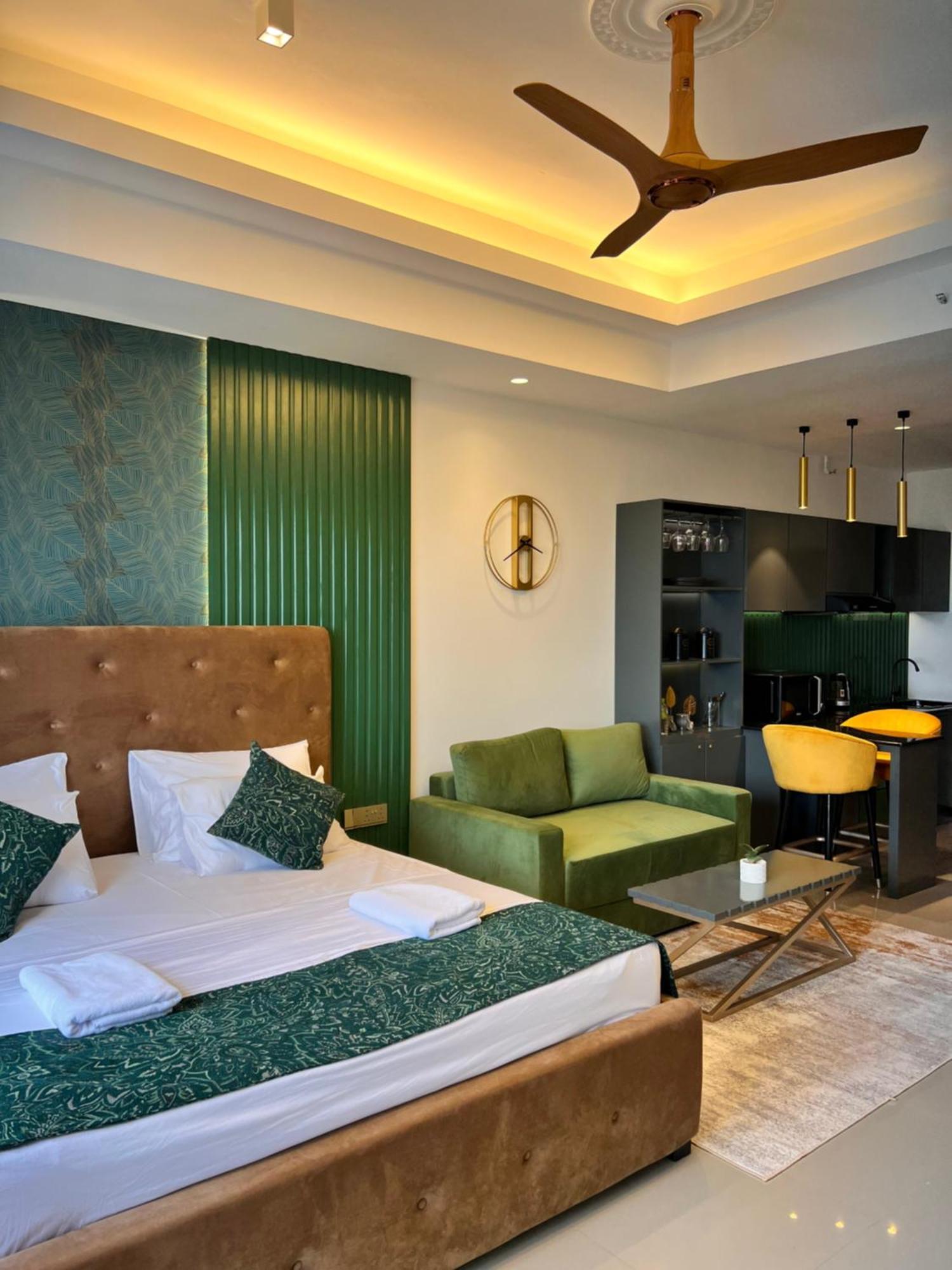 Ocean Breeze Negombo- Tidesend Luxury Beach Apartments Exteriér fotografie
