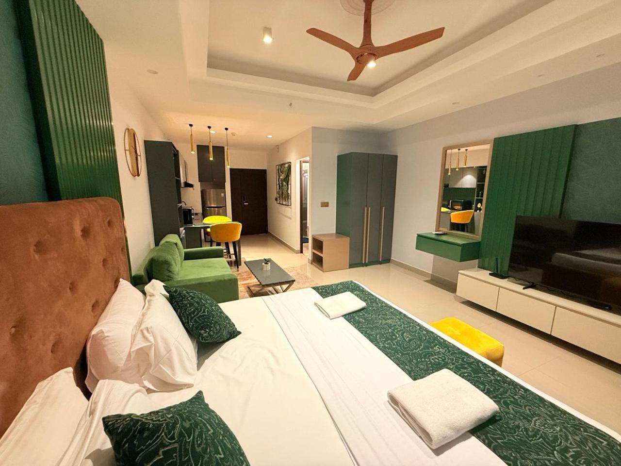 Ocean Breeze Negombo- Tidesend Luxury Beach Apartments Exteriér fotografie