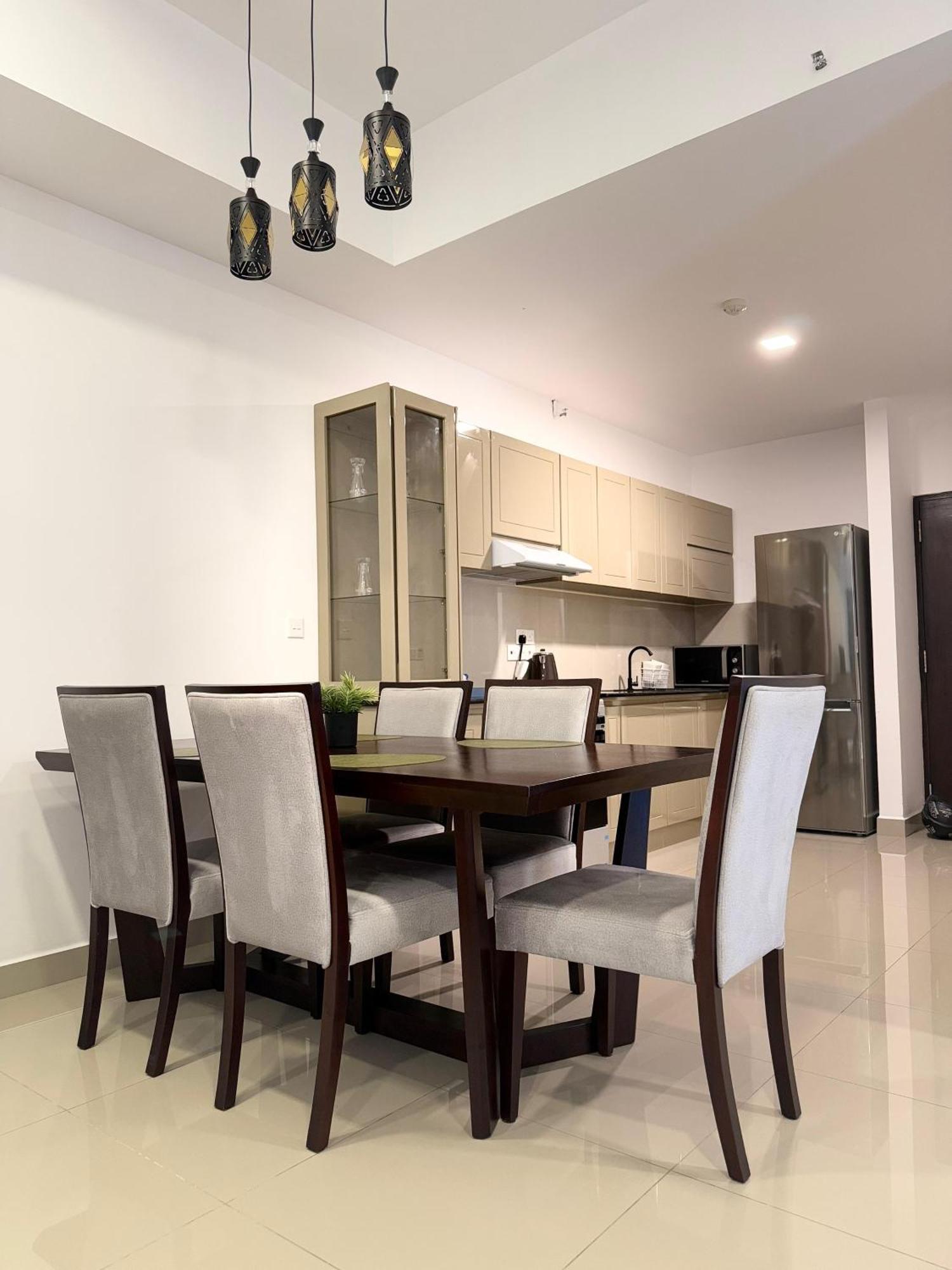 Ocean Breeze Negombo- Tidesend Luxury Beach Apartments Exteriér fotografie