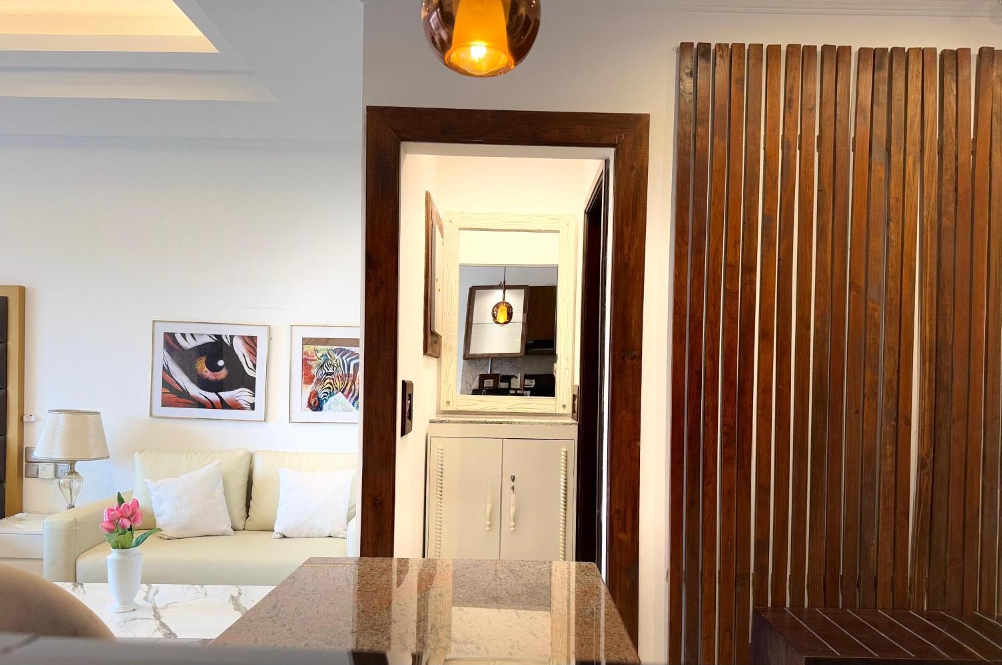 Ocean Breeze Negombo- Tidesend Luxury Beach Apartments Exteriér fotografie